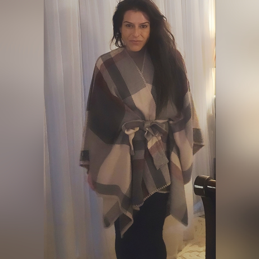 Plaid Tie-Waist Poncho